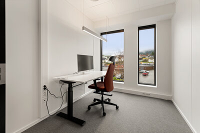 2511010 Millennium Co Work 12