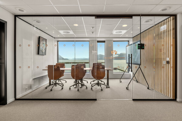 251106 Millennium Co Work 8